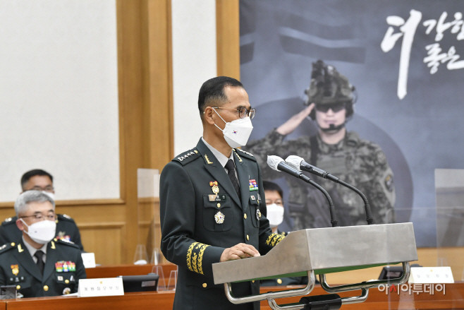 ???: 현무 2 신뢰성도 낮은 쓰레기 북한보다 못한 미사일이네