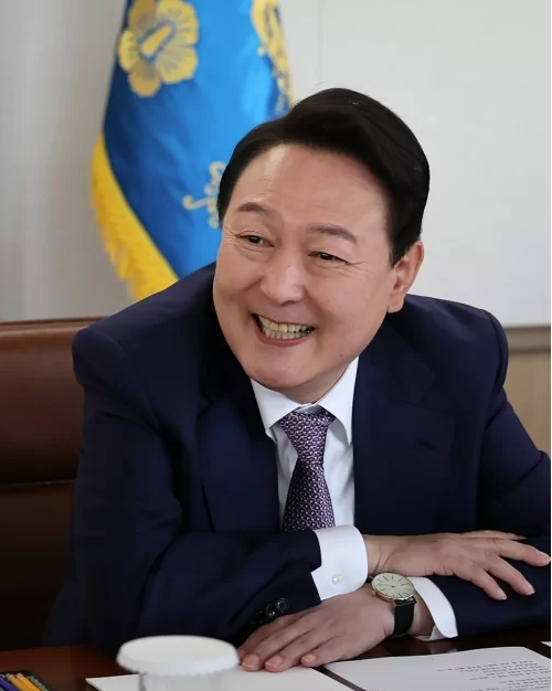 대통령 전용 헬기, 용산 청사 착륙하다 동체훼손 뉴스 반응