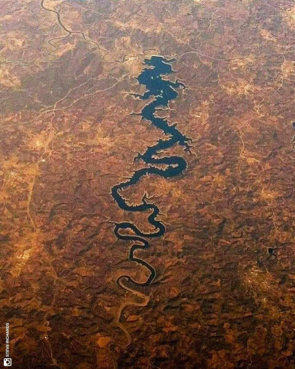 포르투갈의 블루 드래곤 리버